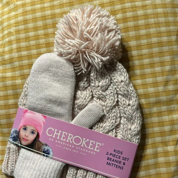 Hat set - Picture 4 of 5